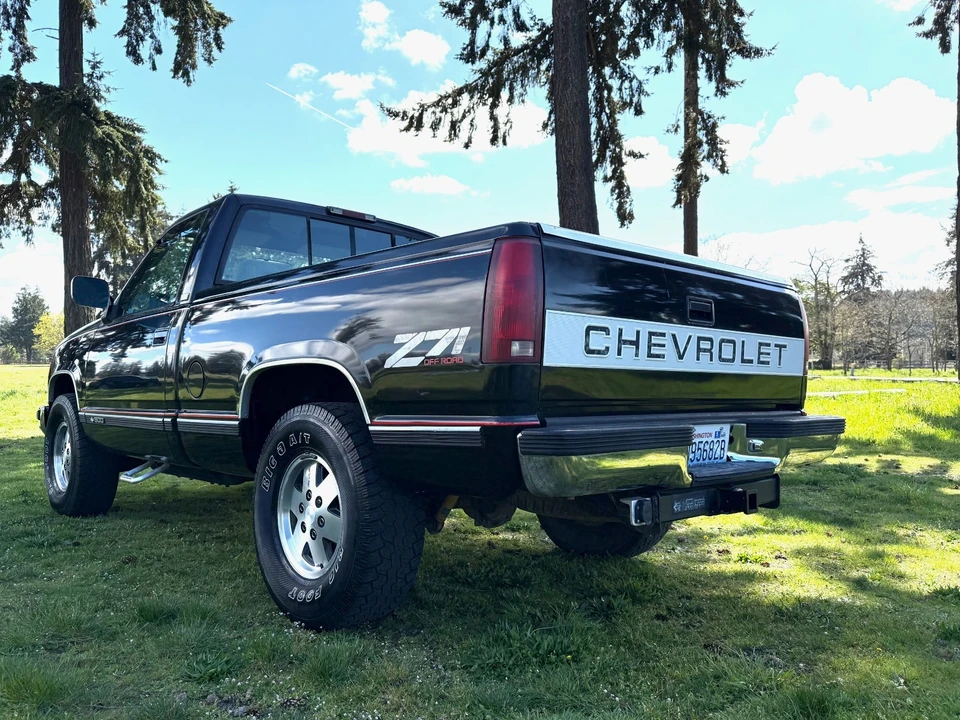 1994 Chevrolet C/K 4th Gen - Image 3 of 21