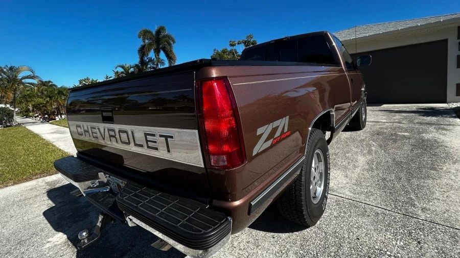 1994 Chevrolet C/K 4th Gen - Image 3 of 28