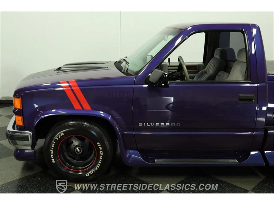1994 Chevrolet Silverado - Image 23 of 31