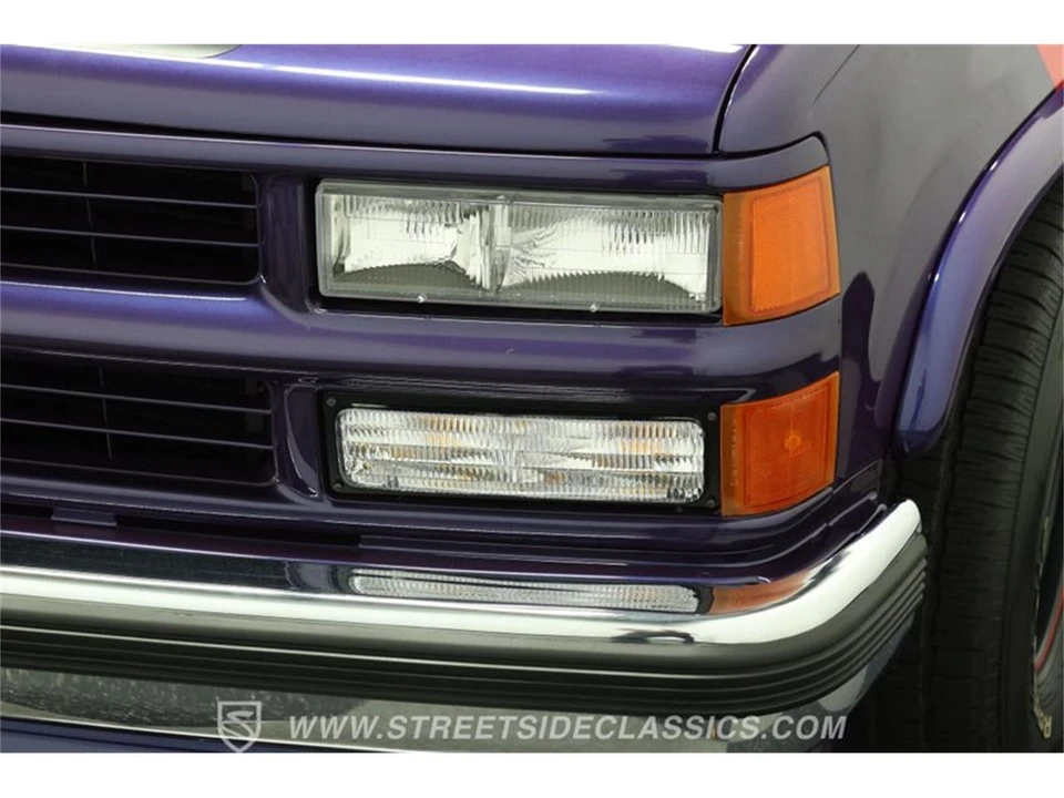 1994 Chevrolet Silverado - Image 20 of 31