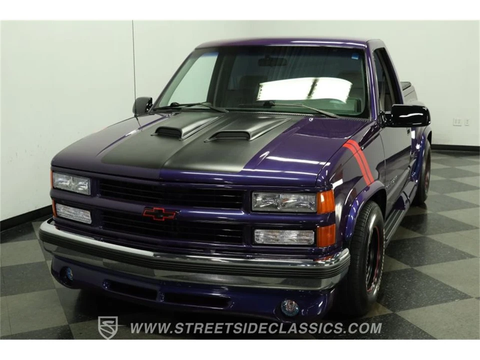 1994 Chevrolet Silverado - Image 17 of 31