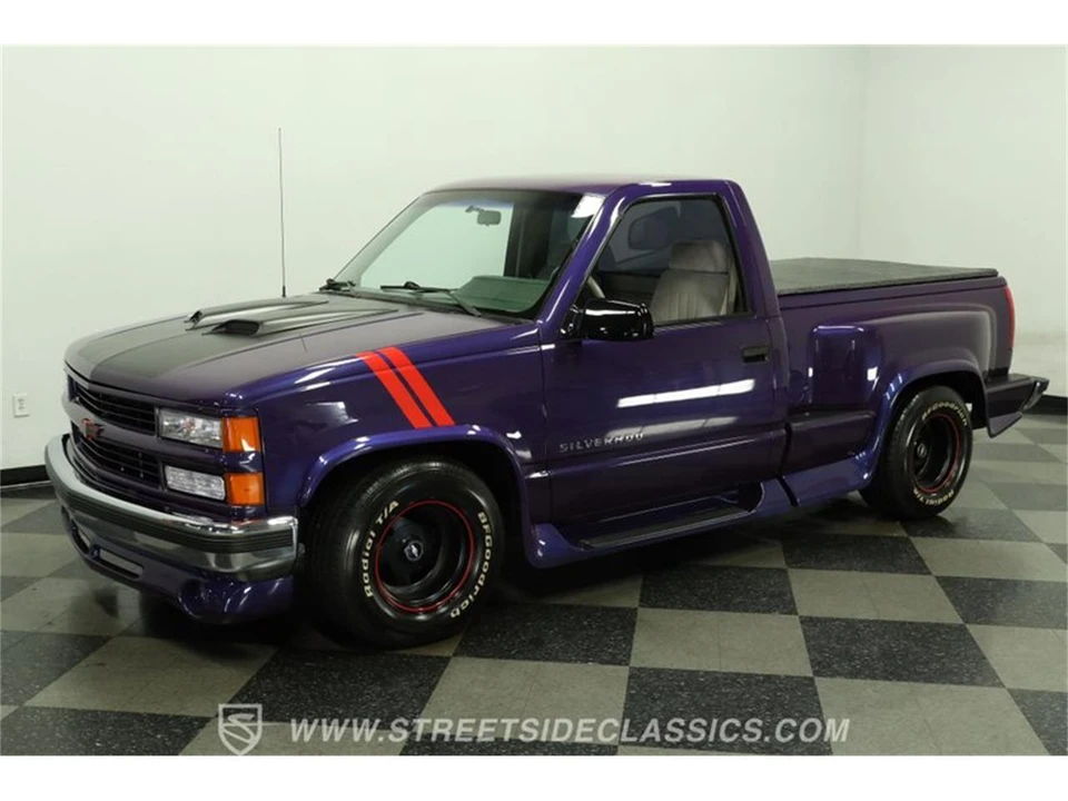 1994 Chevrolet Silverado - Image 6 of 31