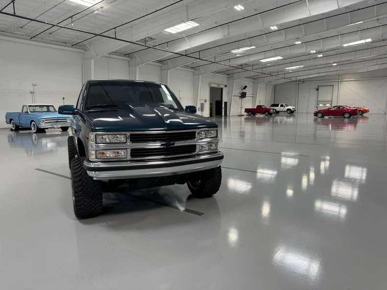1994 Chevrolet Silverado - Image 3 of 13