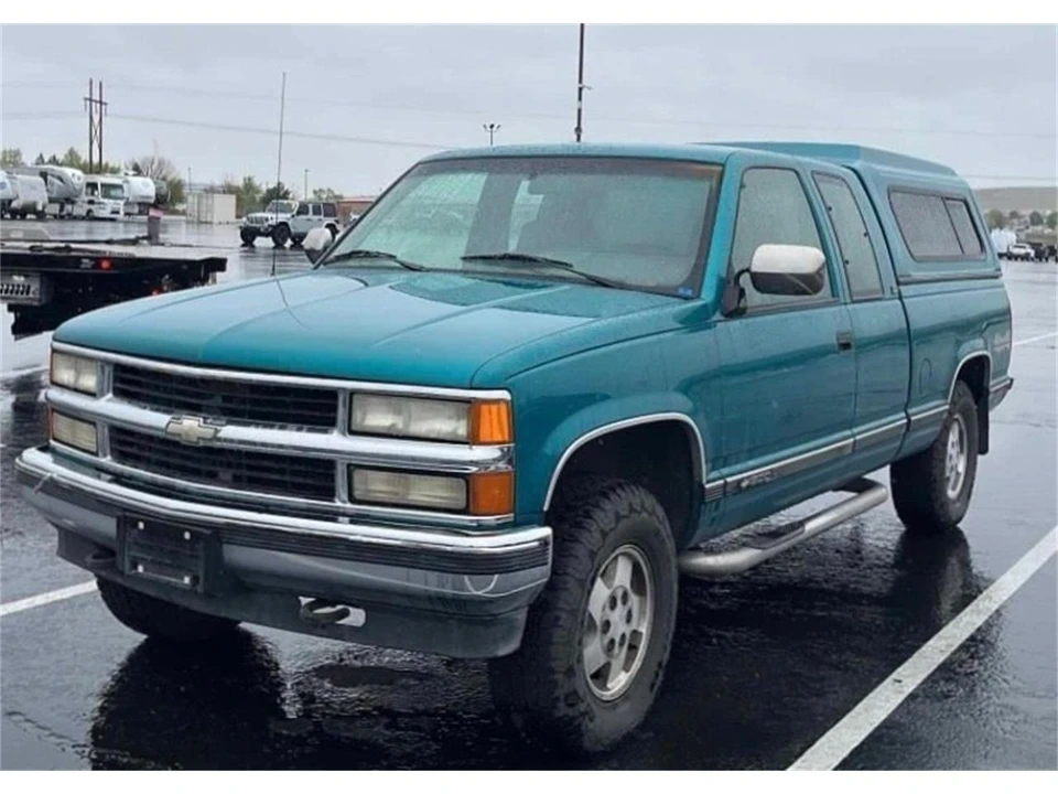 1994 Chevrolet C/K 4th Gen - Image 3 of 10