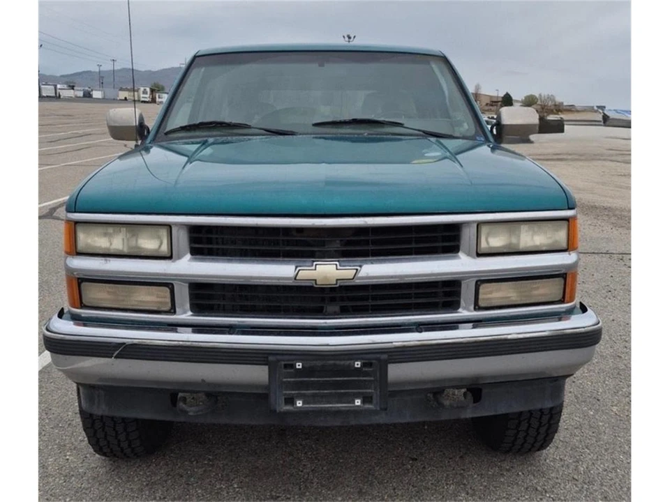 1994 Chevrolet C/K 4th Gen - Image 2 of 10