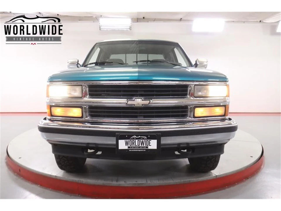 1994 Chevrolet Silverado - Image 16 of 31
