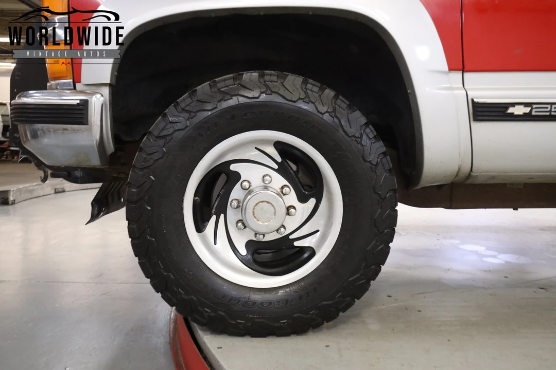 1994 Chevrolet Silverado 1st Gen - Image 12 of 12