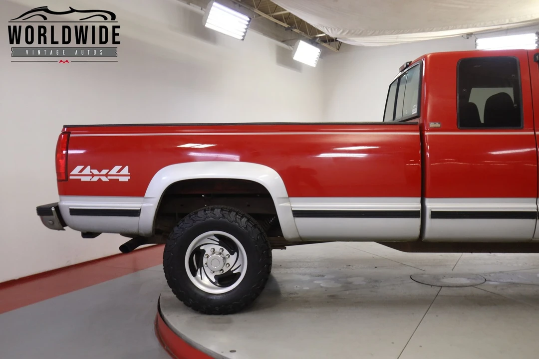 1994 Chevrolet C/K 4th Gen - Image 9 of 12