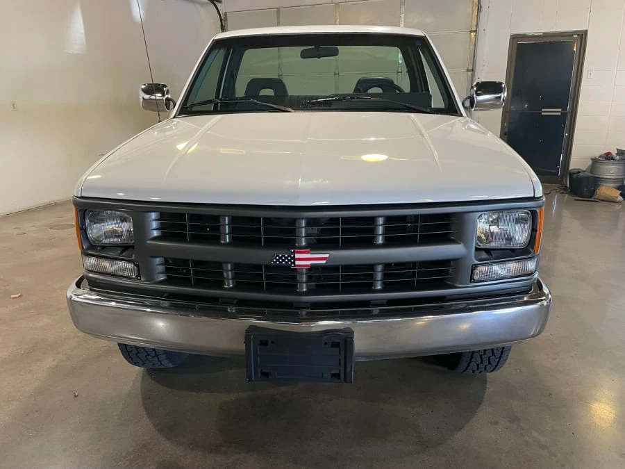 1994 Chevrolet Silverado - Image 2 of 9