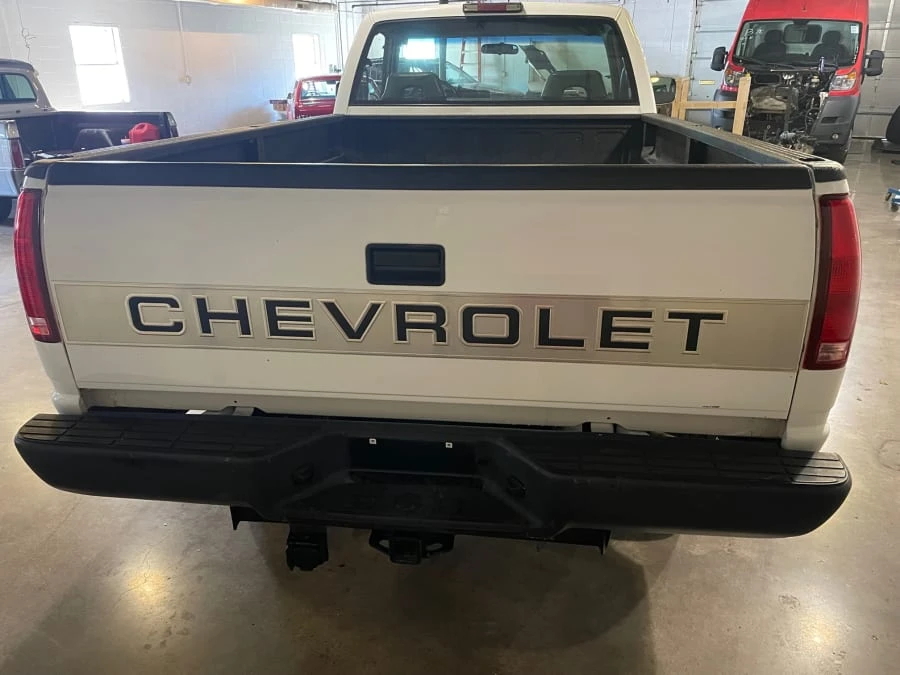 1994 Chevrolet Silverado - Image 3 of 9