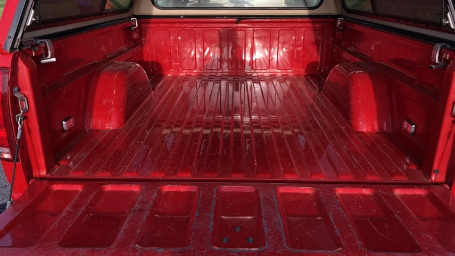 1994 Chevrolet Silverado - Image 8 of 9