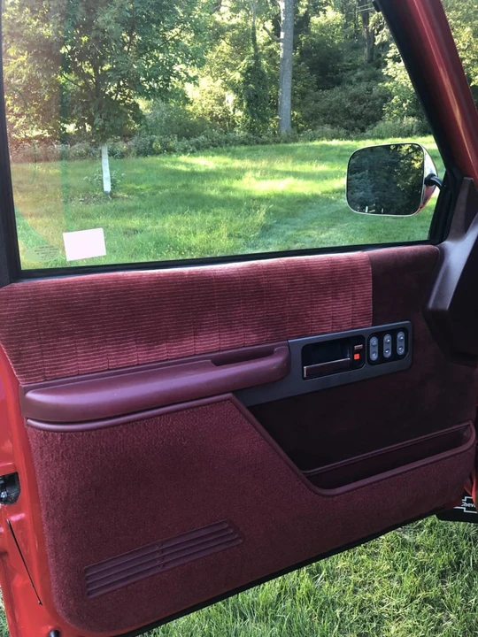 1994 Chevrolet C/K 4th Gen - Image 8 of 12