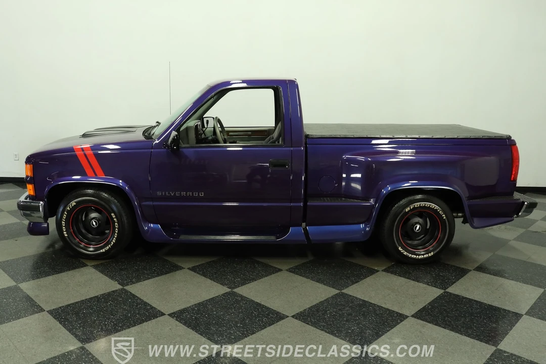 1994 Chevrolet C/K 4th Gen - Image 2 of 31