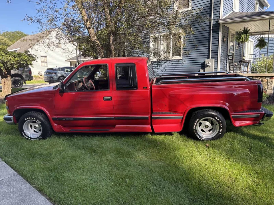 1994 Chevrolet Silverado - Image 4 of 14