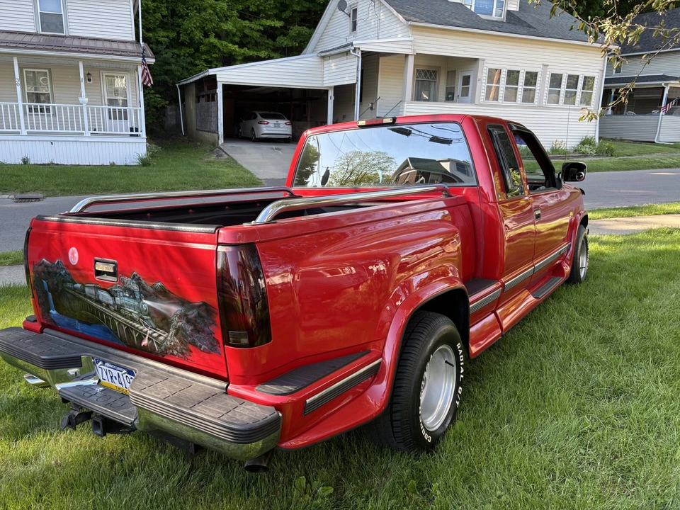 1994 Chevrolet Silverado - Image 2 of 14