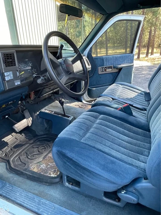 1994 Chevrolet C/K 4th Gen - Image 3 of 10