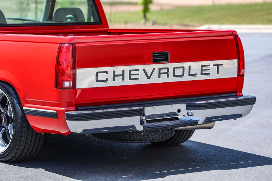 1994 Chevrolet Silverado - Image 15 of 31