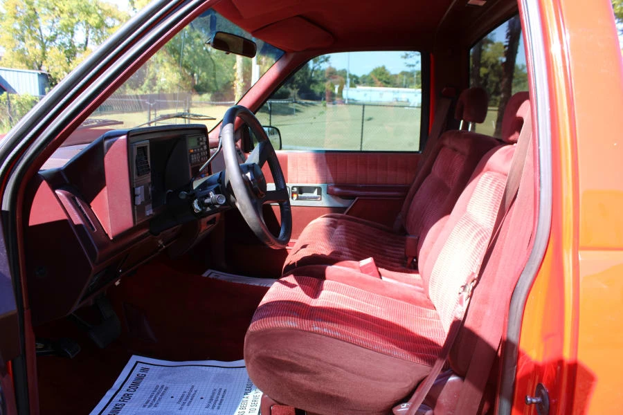 1994 Chevrolet C/K 4th Gen - Image 17 of 31
