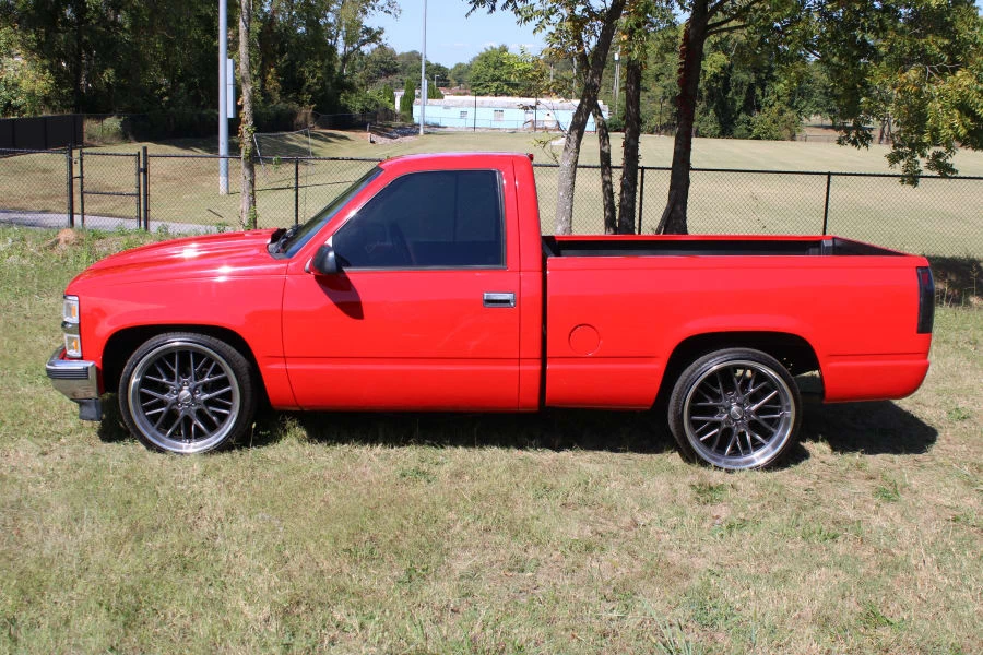 1994 Chevrolet C/K 4th Gen - Image 2 of 31