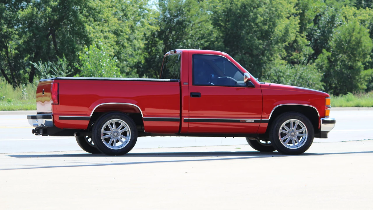 1994 Chevrolet C/K 4th Gen - Image 2 of 6