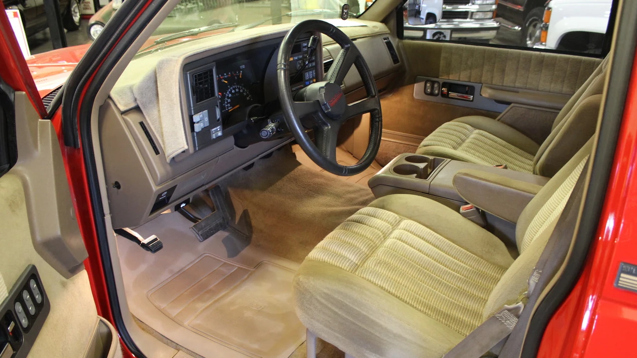 1994 Chevrolet C/K 4th Gen - Image 4 of 6