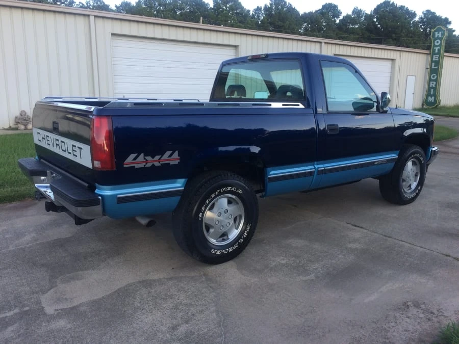 1994 Chevrolet C/K 4th Gen - Image 3 of 5