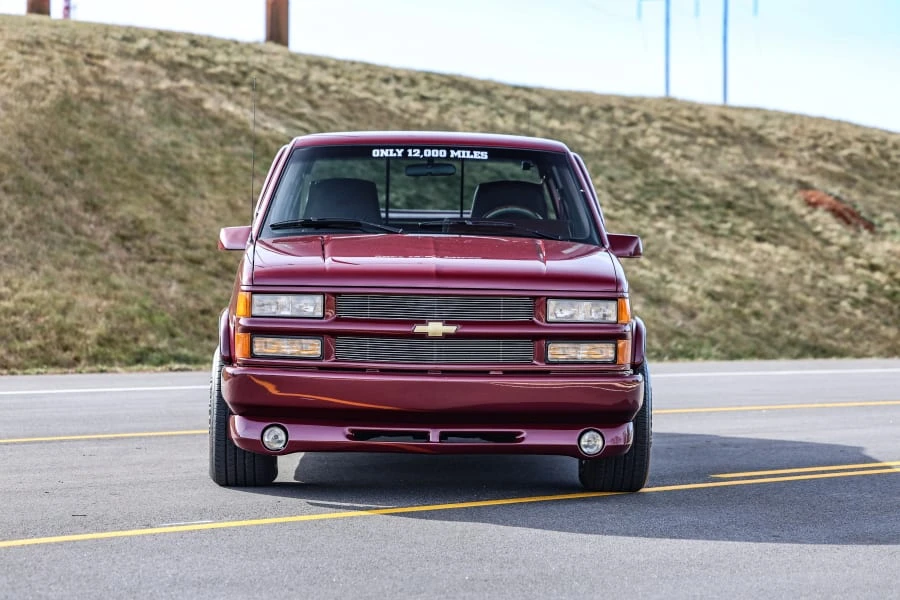 1994 Chevrolet C/K 4th Gen - Image 3 of 31