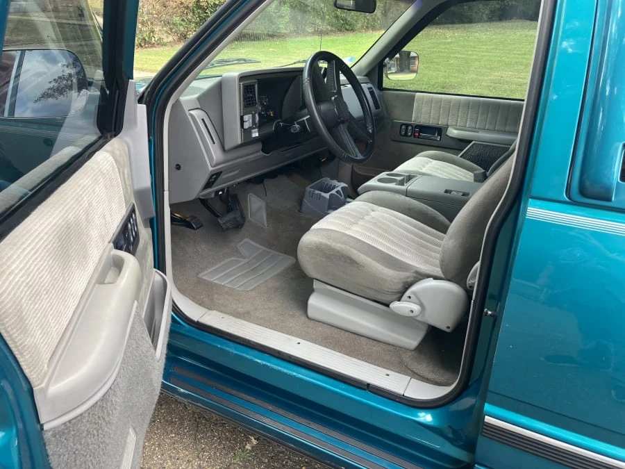 1994 Chevrolet C/K 4th Gen - Image 3 of 3