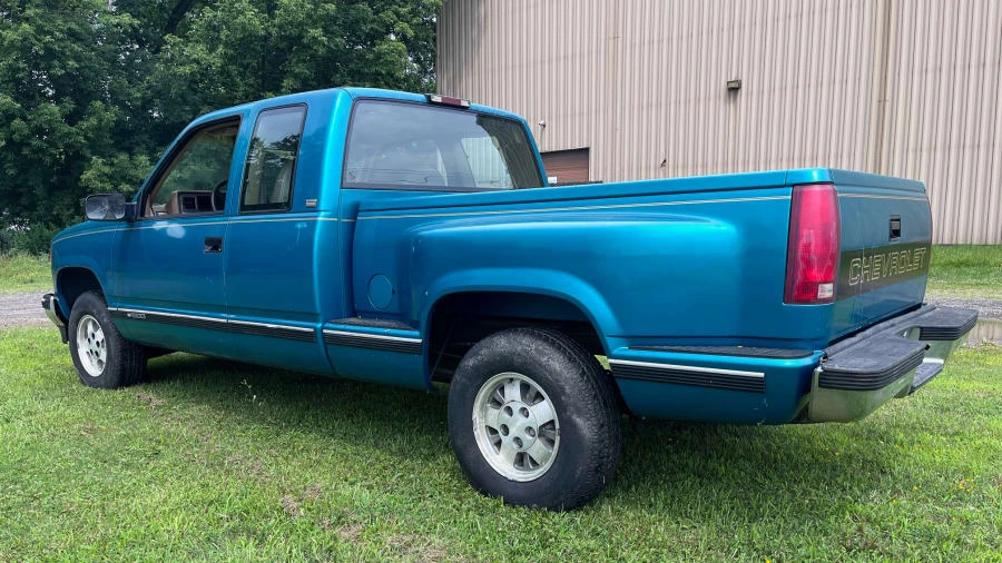 1994 Chevrolet C/K 4th Gen - Image 3 of 23