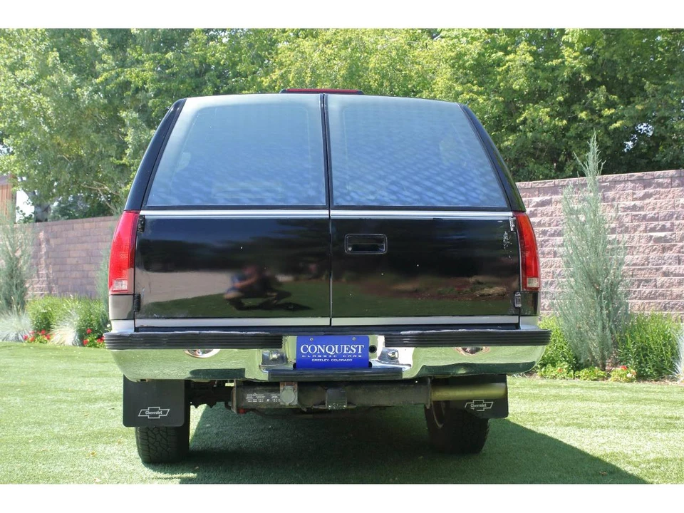 1994 Chevrolet Suburban 8th Gen - Image 5 of 31