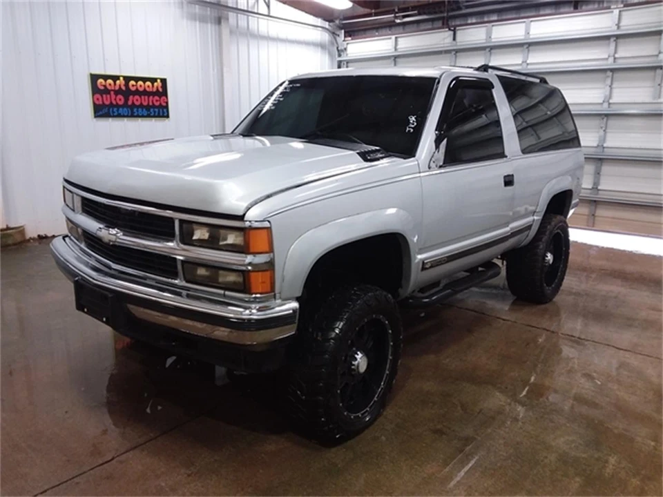 1994 Chevrolet Trailblazer - Image 4 of 15
