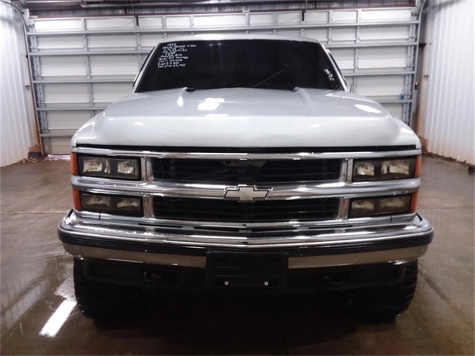 1994 Chevrolet Trailblazer - Image 7 of 15