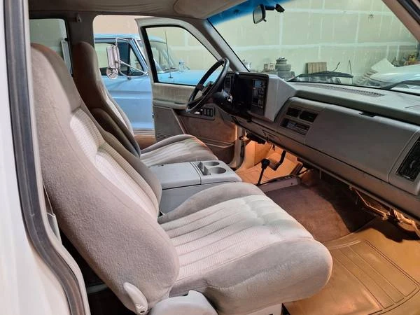 1994 Chevrolet C/K 4th Gen - Image 6 of 9