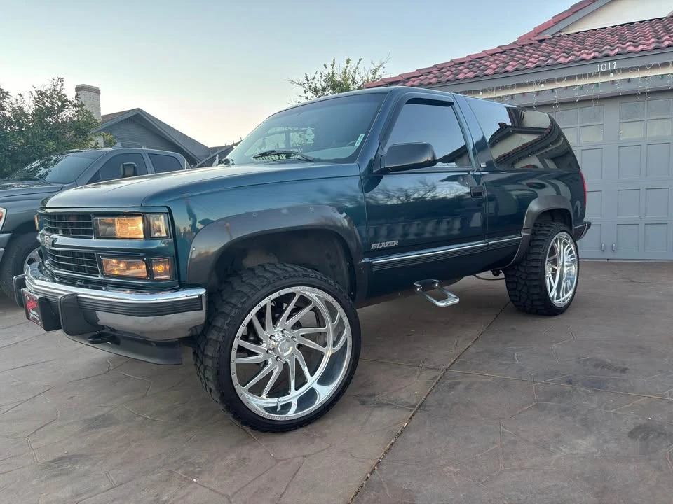 1994 Chevrolet S-10 Blazer 1st Gen - Image 6 of 16