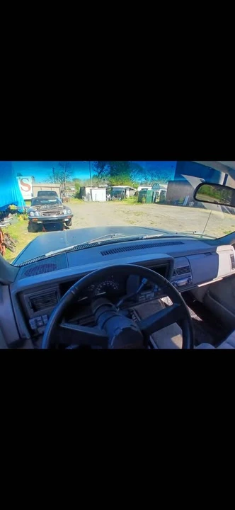 1994 Chevrolet Blazer - Image 4 of 16