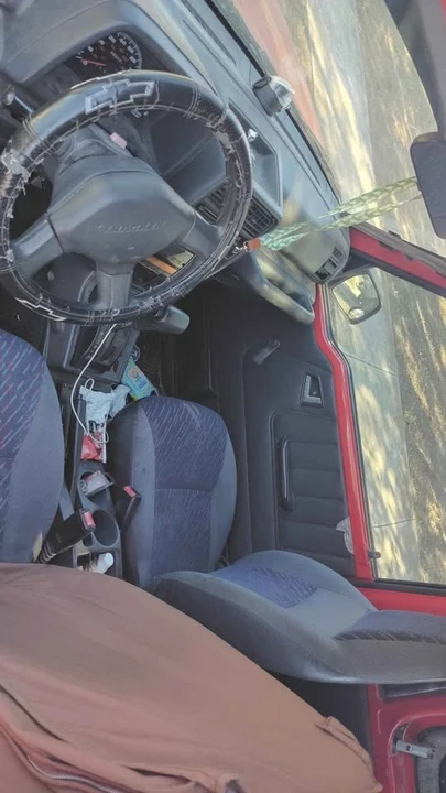 1994 Chevrolet K5 Blazer 3rd Gen - Image 6 of 6