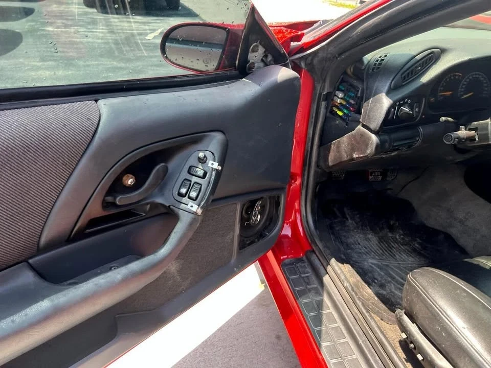 1994 Chevrolet Camaro 4th Gen - Image 11 of 20