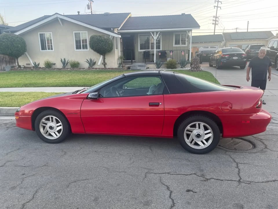 1994 Chevrolet Camaro 4th Gen - Image 3 of 17