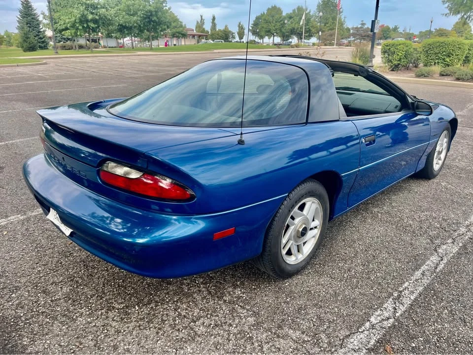 1994 Chevrolet Camaro 4th Gen - Image 2 of 5