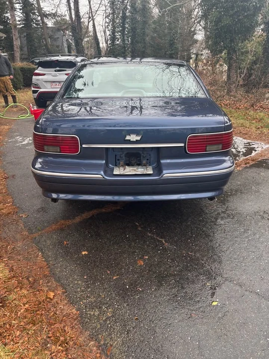 1994 Chevrolet Caprice - Image 2 of 13