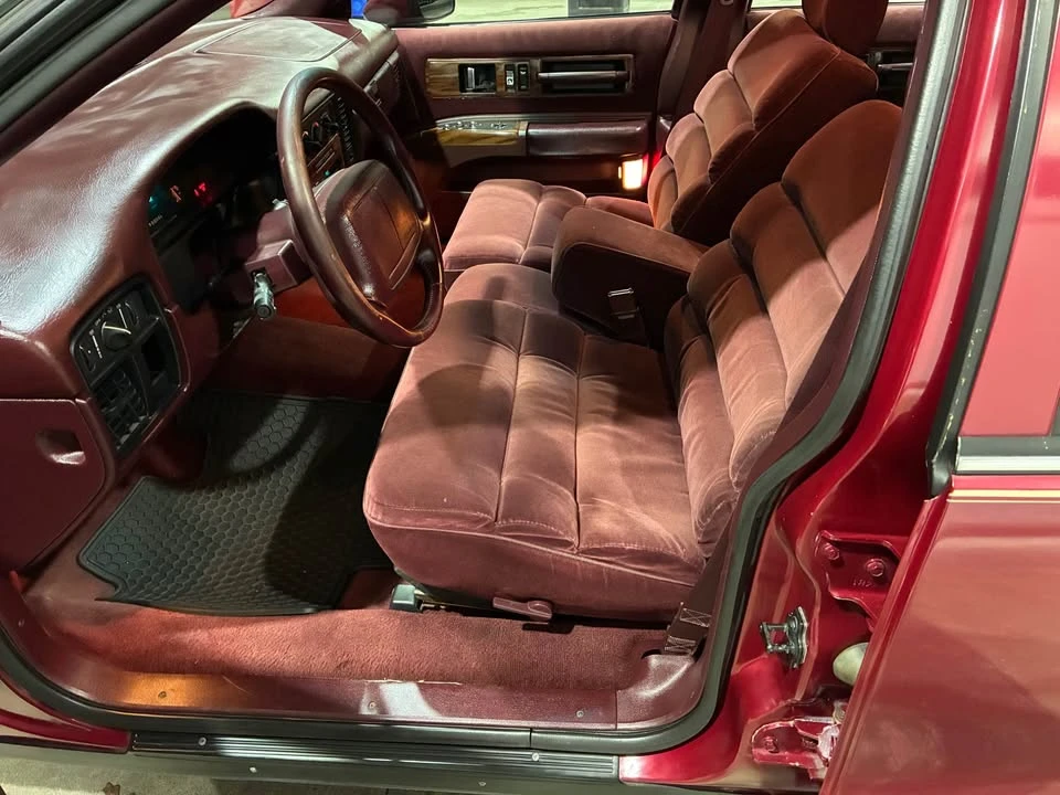 1994 Chevrolet Caprice - Image 11 of 18