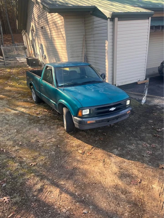 1994 Chevrolet S-10 - Image 4 of 15