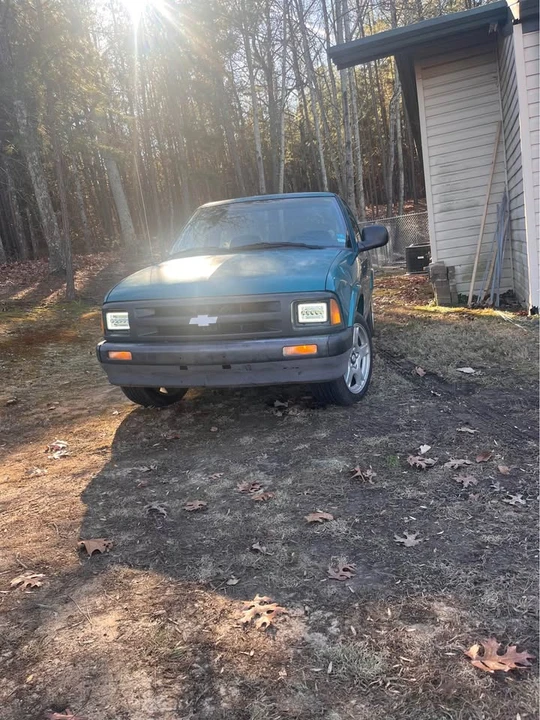 1994 Chevrolet S-10 - Image 5 of 15