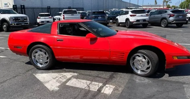 1994 Chevrolet Corvette C4 - Image 3 of 12