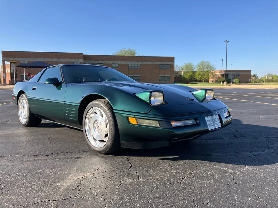 1994 Chevrolet Corvette C4 - Image 8 of 9