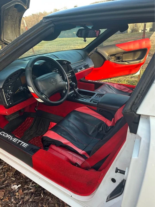 1994 Chevrolet Corvette C4 - Image 10 of 13
