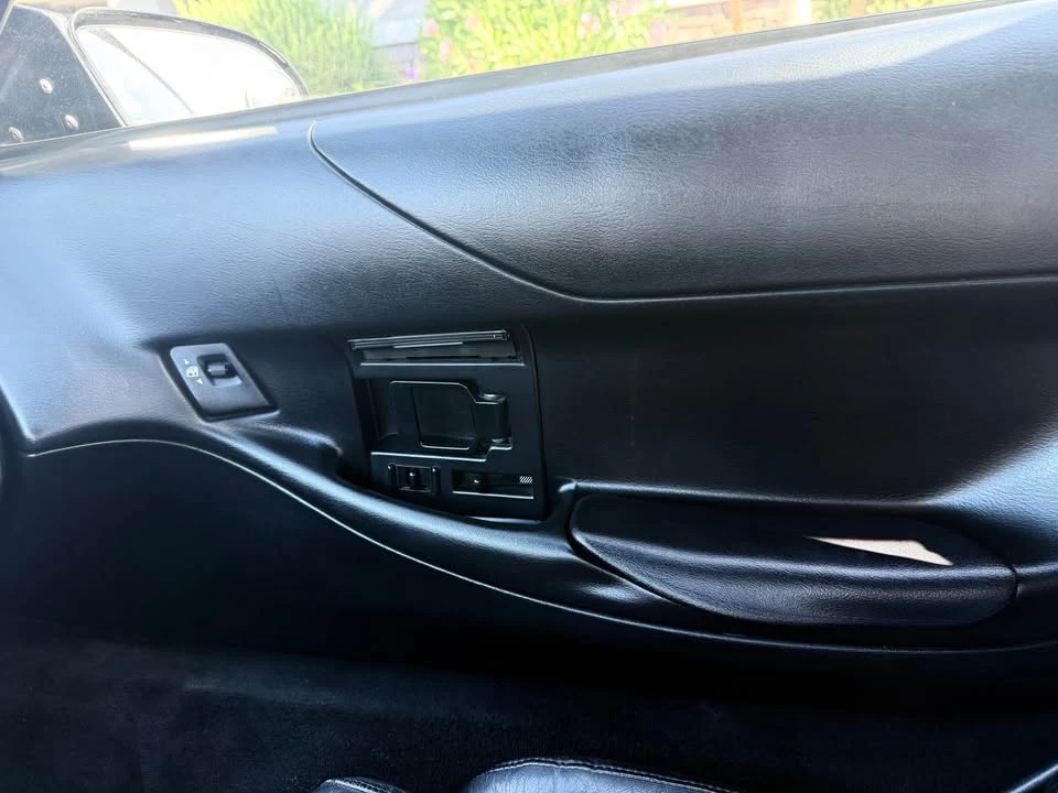 1994 Chevrolet Corvette C4 - Image 12 of 17