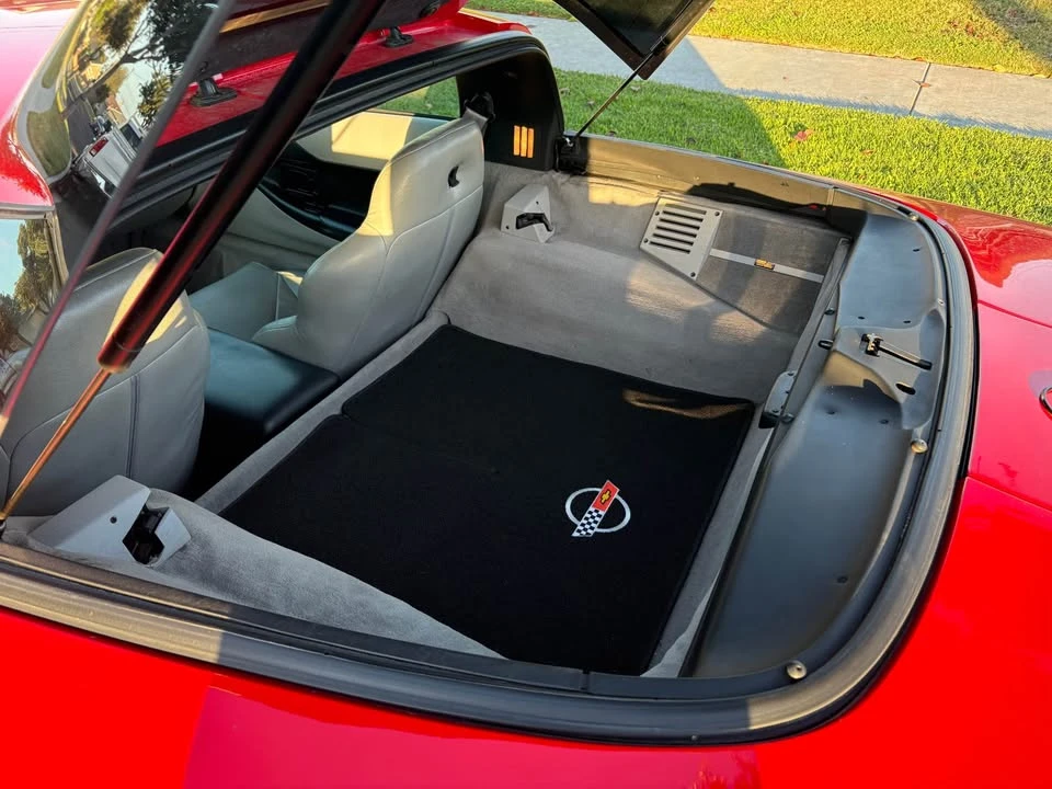 1994 Chevrolet Corvette C4 - Image 13 of 20