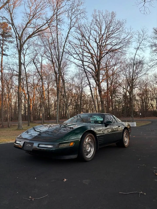 1994 Chevrolet Corvette C4 - Image 1 of 5