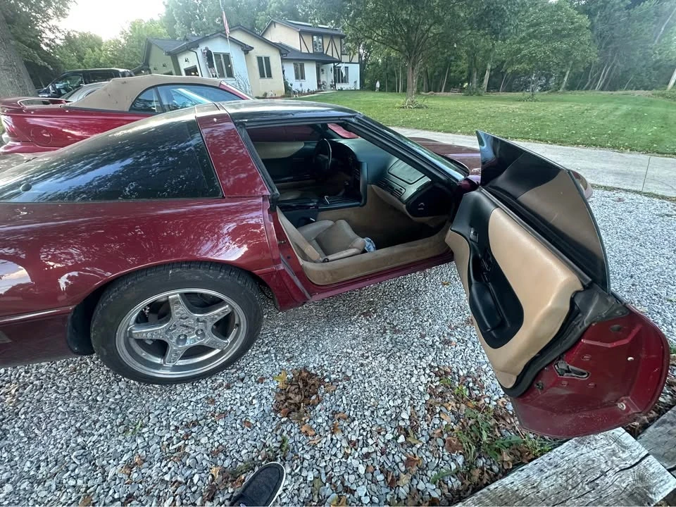 1994 Chevrolet Corvette C4 - Image 5 of 13